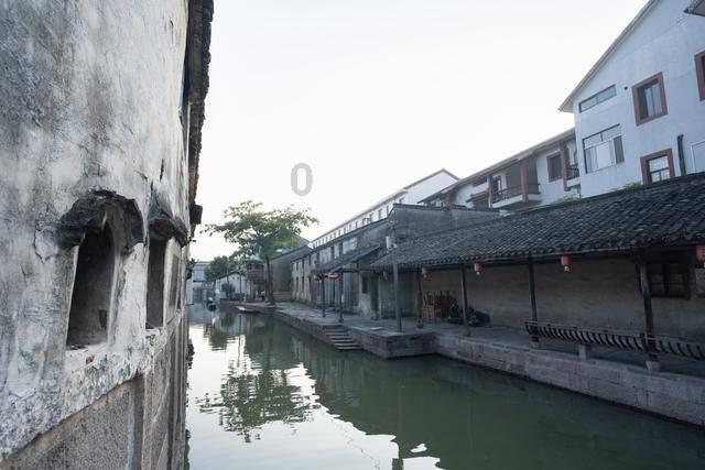 有哪位好心的老板贷给我1万块钱急急急骗子绕道游戏画面
